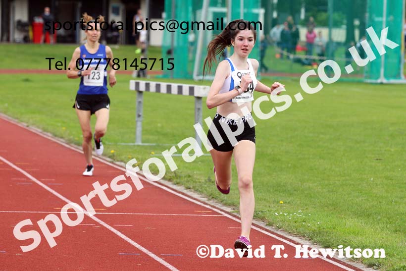 800 metres 08, NECAA Open Meeting, Morpeth, Sunday, March 23rd. David T. Hewitson/Sports for All Pics